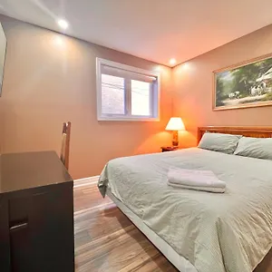Upgraded With Bath 7-min To Subway Near Downsview Rogers Stadium Toronto